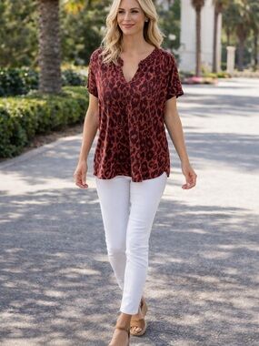 Democracy Rust Leopard Short Sleeve Notch Neck Top